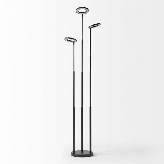 Indoor plant grow light with a clip mount and flexible arms
